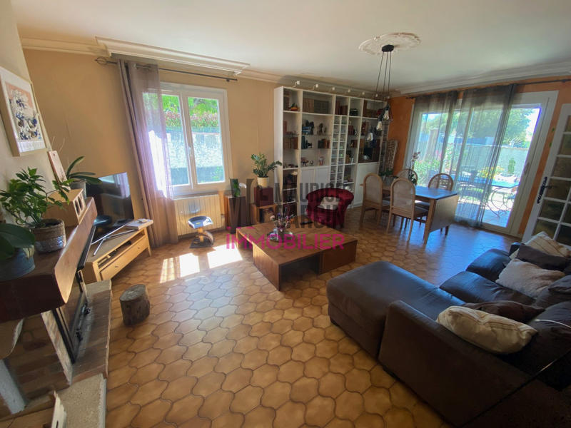 Maison - 107 m² - 5 pièces