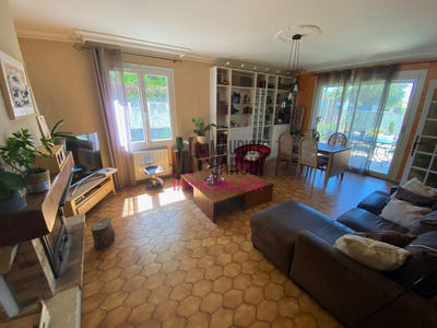 Maison - 107 m² - 5 pièces