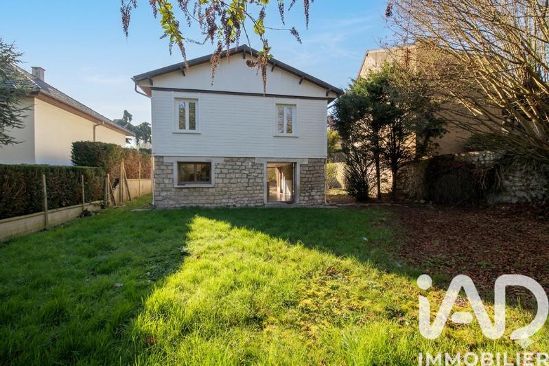 Maison - 100 m² - 6 pièces