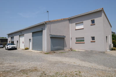 Local artisanal - 420 m² - 6 pièces