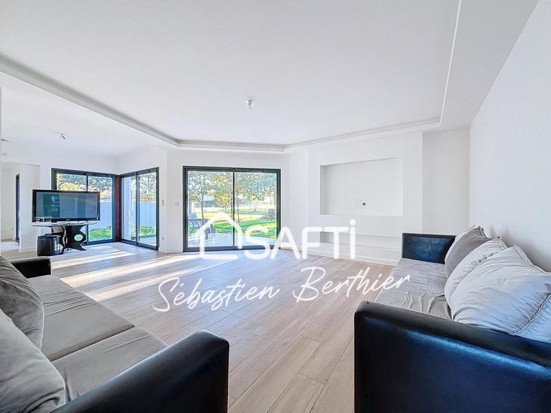 Maison - 180 m² - 7 pièces