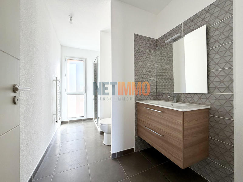 Villa - 90 m² - 4 pièces