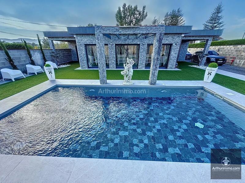 Maison - 130 m² - 6 pièces