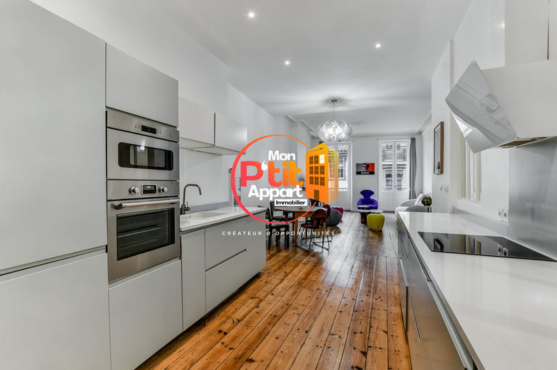 Appartement - 97 m² - 3 pièces