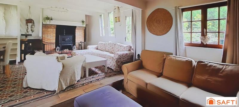 Villa - 150 m² - 9 pièces