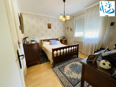 Maison - 145 m² - 6 pièces