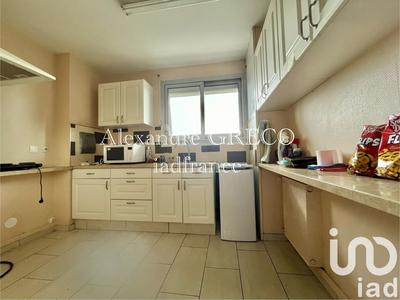 Appartement - 84 m² - 4 pièces