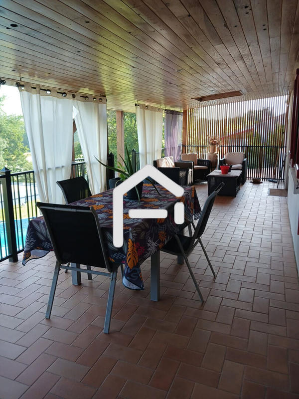 Maison - 80 m² - 4 pièces