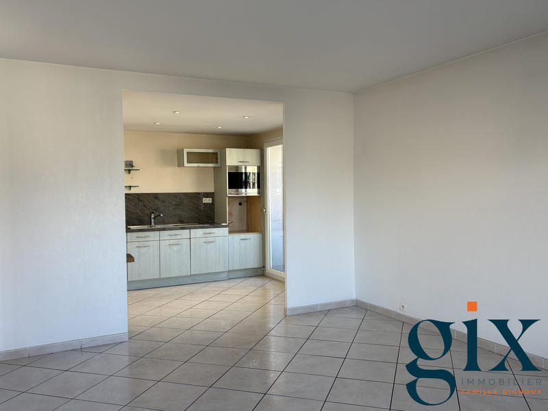 Appartement - 76 m² - 3 pièces