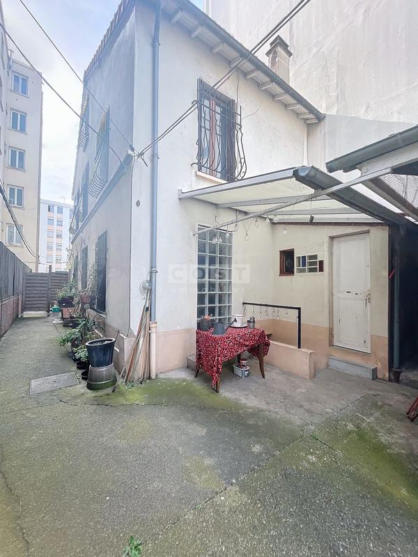 Maison - 85 m² - 4 pièces