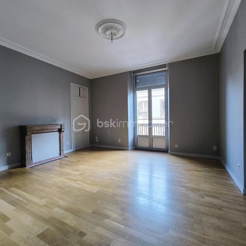 Immeuble - 1 405 m² - 10 pièces