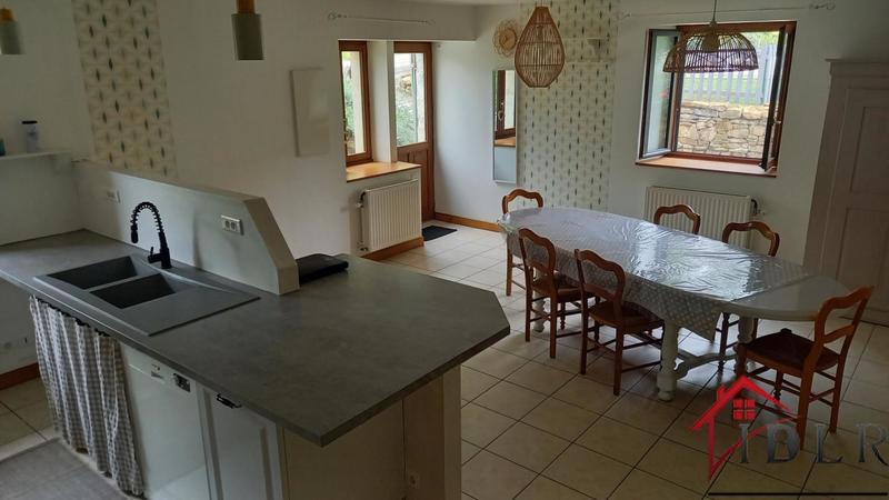 Propriété - 355 m² - 17 pièces