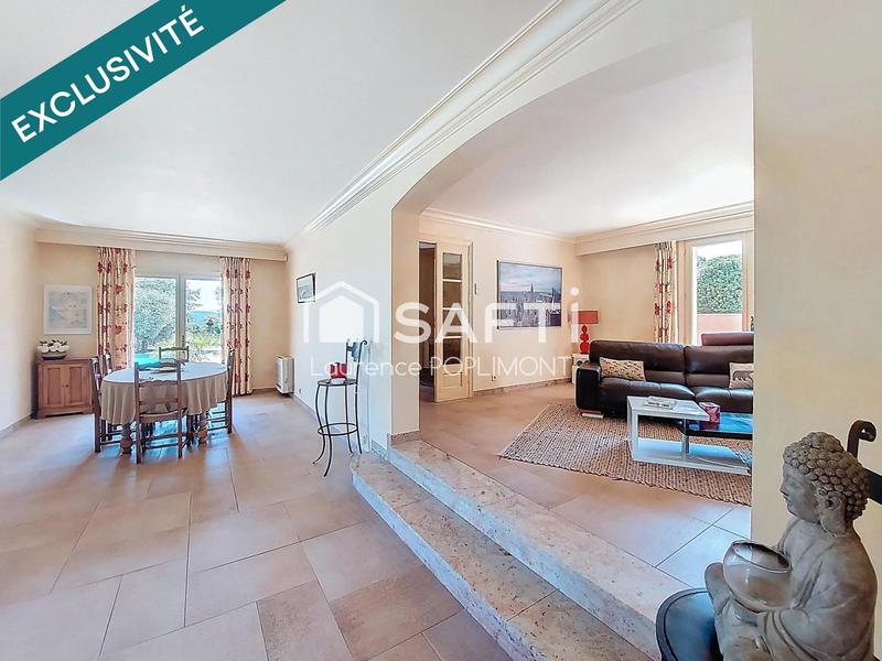 Maison - 264 m² - 6 pièces