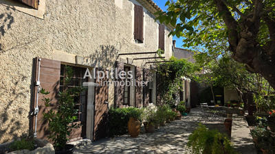 Maison de village - 229 m² - 8 pièces