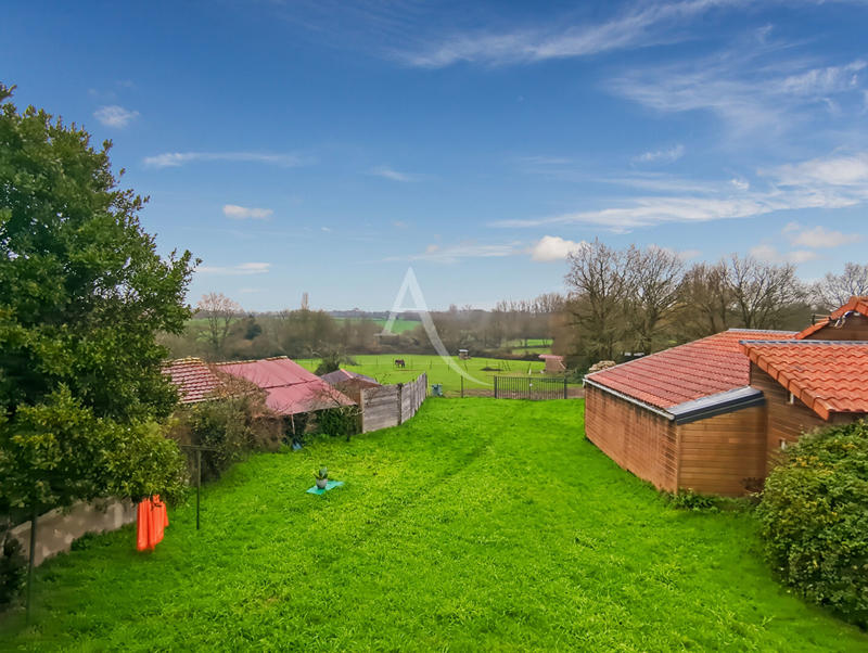 Maison - 88 m² - 3 pièces