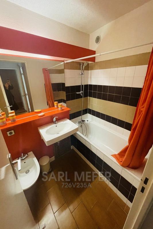 Appartement - 77 m² - 4 pièces