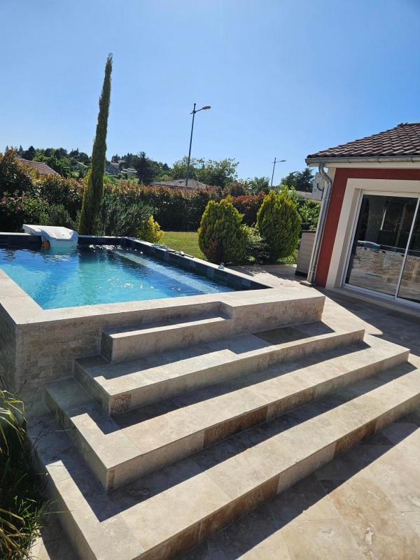 Maison - 143 m² - 5 pièces