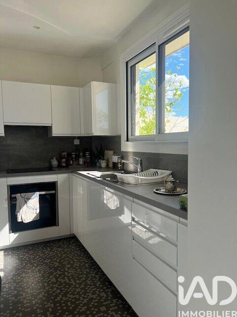 Appartement - 64 m² - 2 pièces