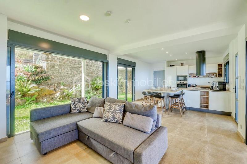 Maison d'architecte - 139 m² - 5 pièces