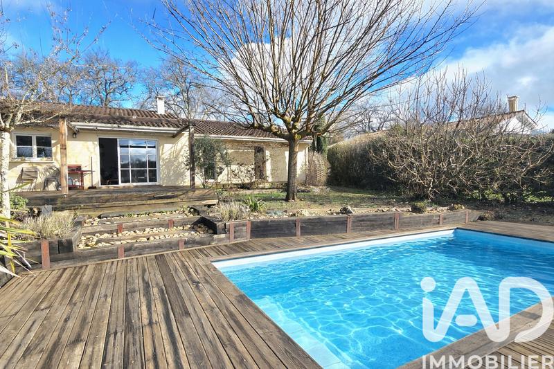 Maison - 122 m² - 5 pièces