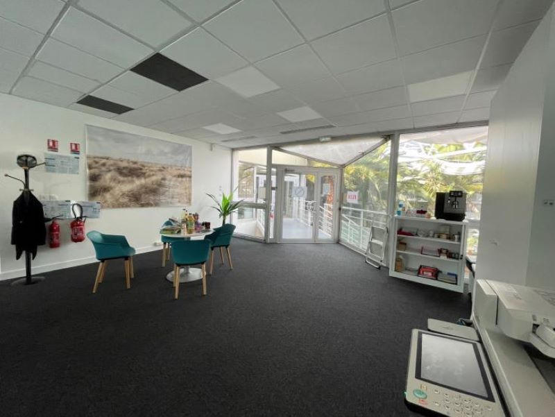 Bureau - 150 m²