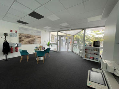 Bureau - 150 m²