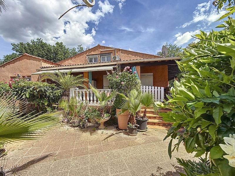 Maison - 210 m² - 7 pièces