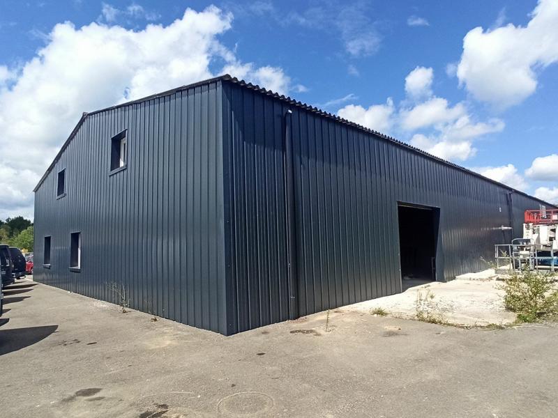 Local commercial - 290 m² - 5 pièces