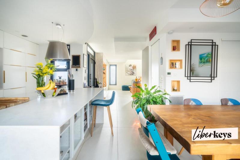 Maison - 130 m² - 5 pièces