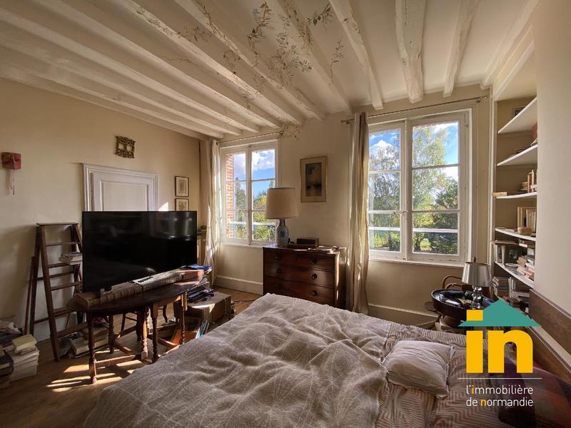 Maison de ville - 240 m² - 7 pièces