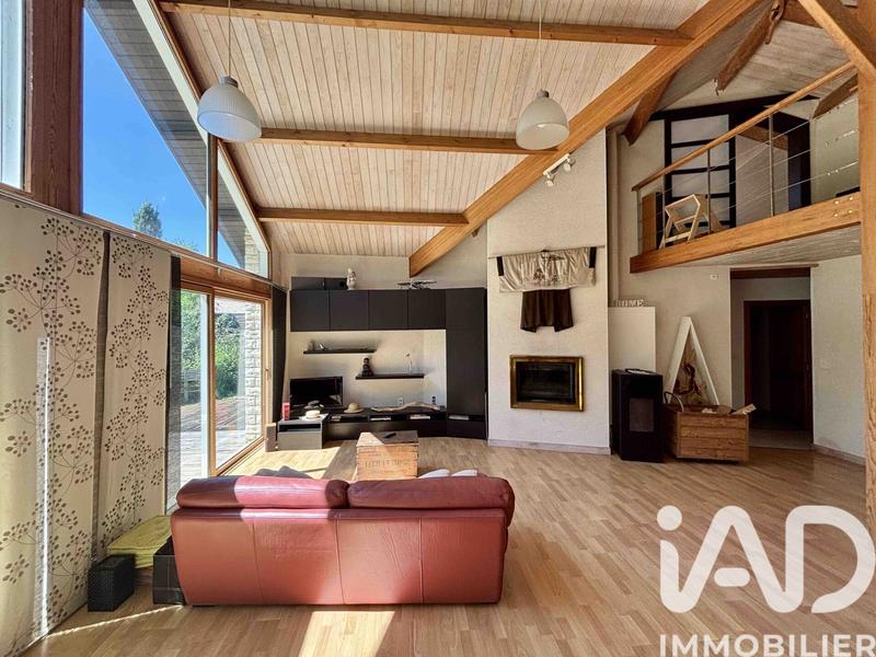 Maison - 184 m² - 6 pièces