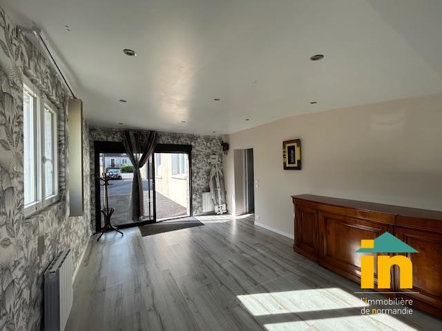 Maison de ville - 145 m² - 5 pièces