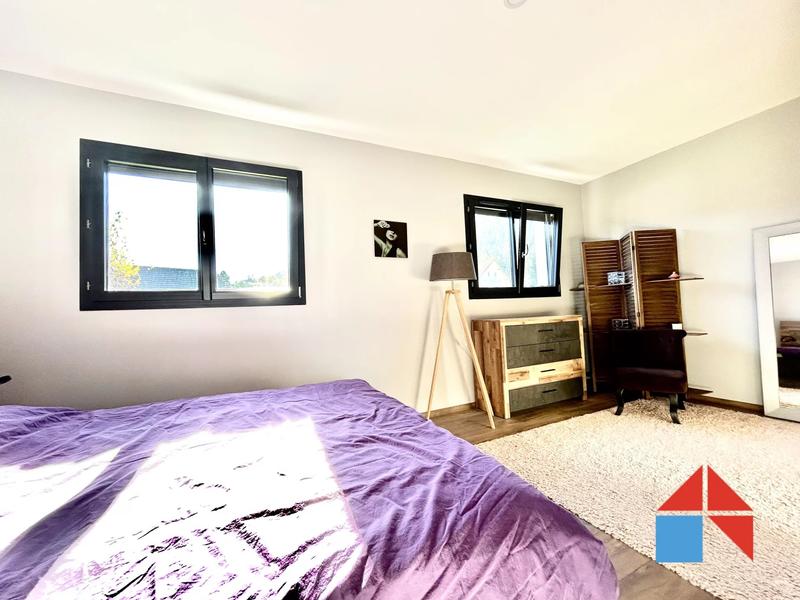 Maison - 100 m² - 4 pièces