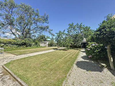 Maison - 110 m² - 8 pièces