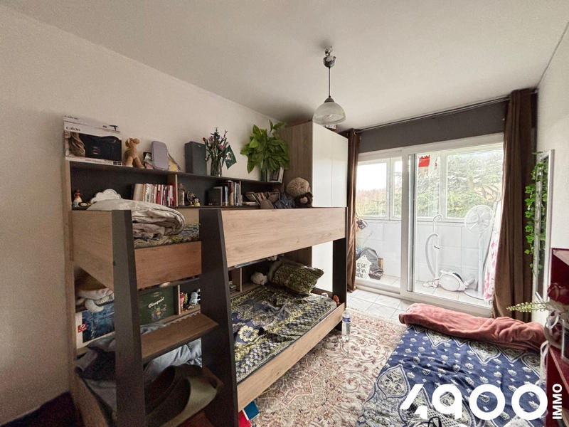 Appartement - 83 m² - 5 pièces