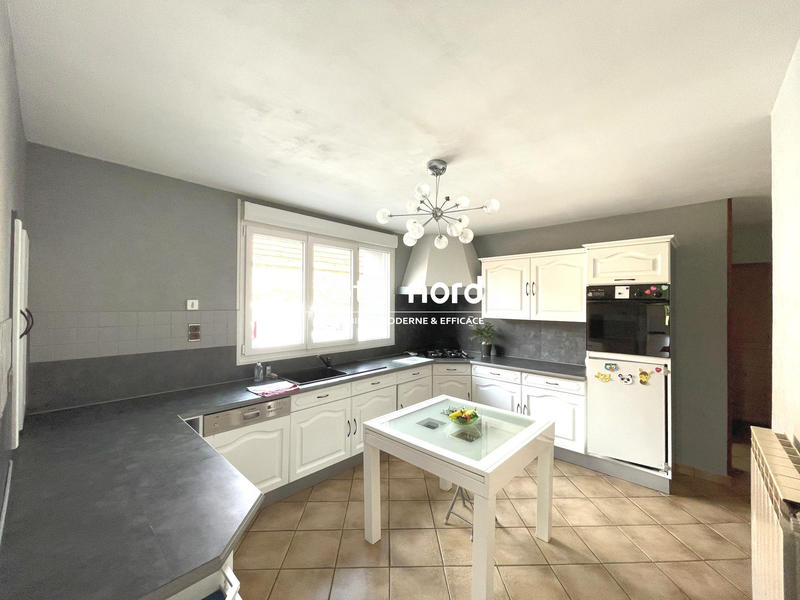 Maison - 135 m² - 5 pièces