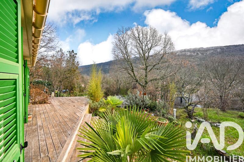 Maison - 110 m² - 6 pièces