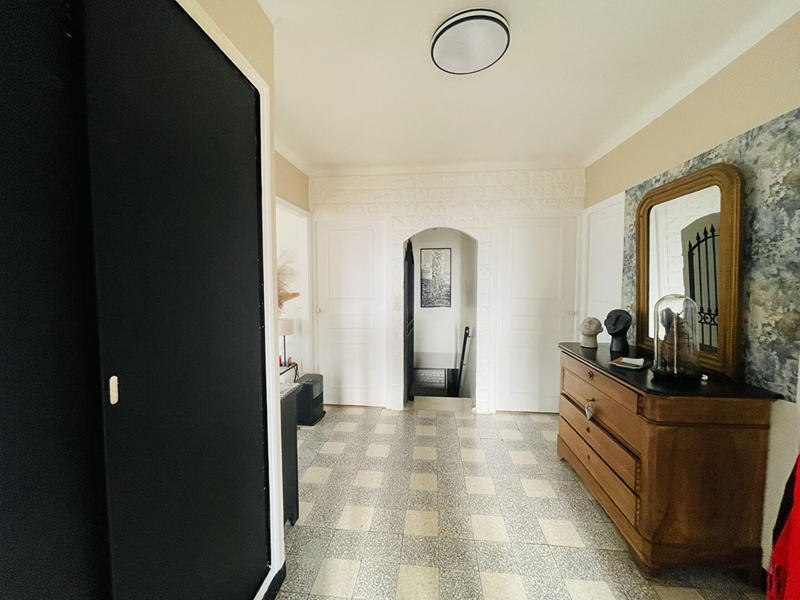 Maison - 170 m² - 5 pièces