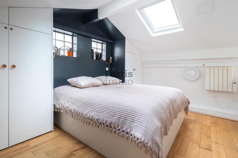 Loft - 101 m² - 4 pièces