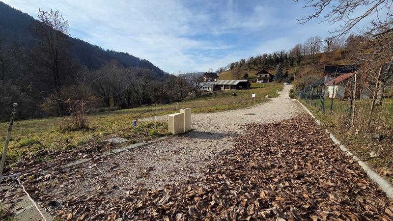 Terrain constructible - 655 m²