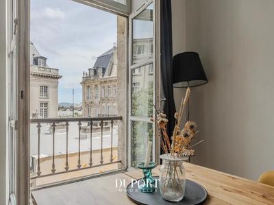 Appartement - 111 m² - 5 pièces