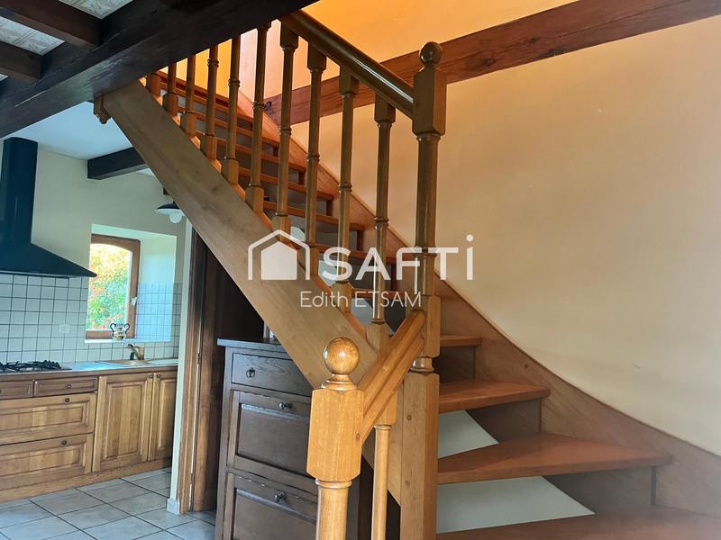 Maison - 211 m² - 11 pièces