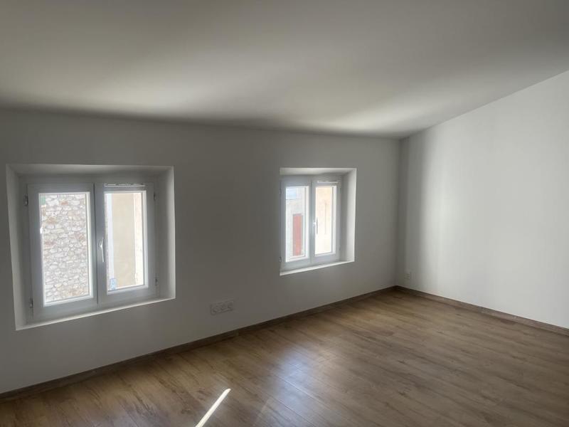 Appartement - 96 m² - 4 pièces