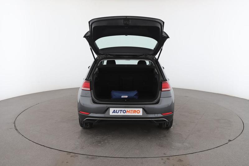 Volkswagen Golf VII 1.6 Tdi BlueMotion Tech Connect 5p 115 ch