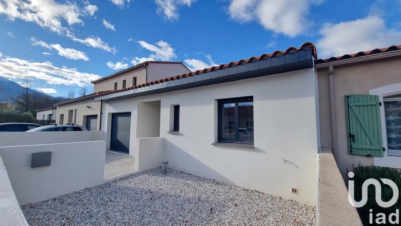 Maison - 85 m² - 3 pièces