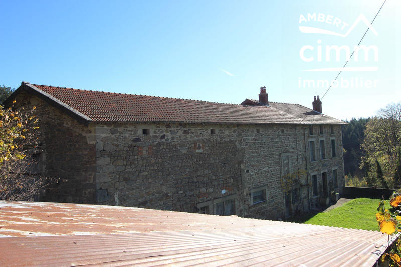 Maison - 111 m² - 8 pièces