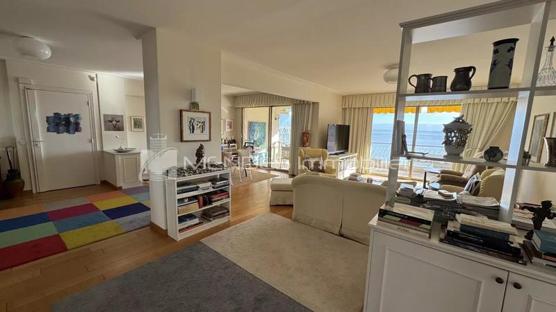 Appartement - 137 m² - 4 pièces