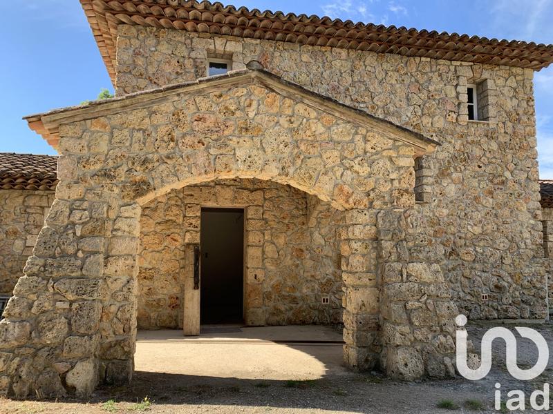 Maison - 370 m² - 10 pièces