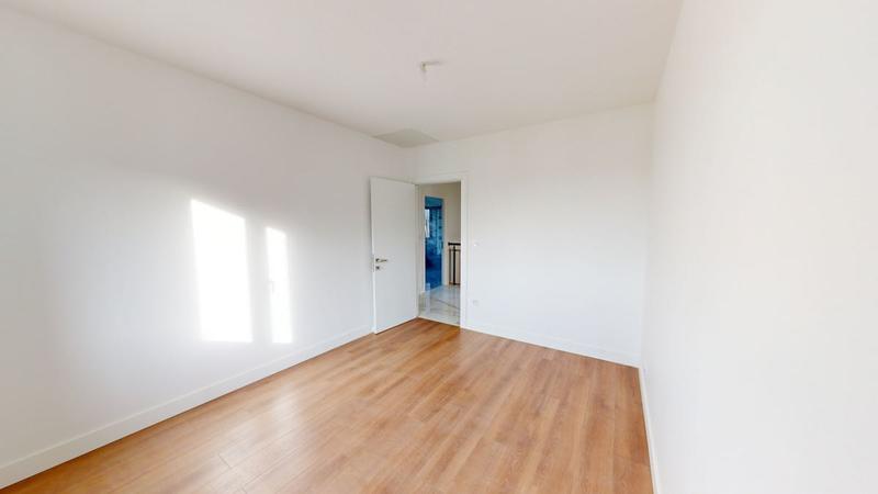 Maison - 140 m² - 7 pièces