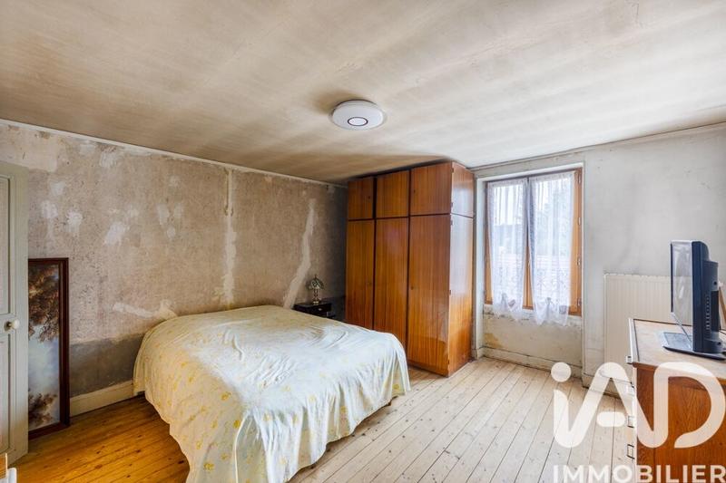 Maison - 151 m² - 8 pièces